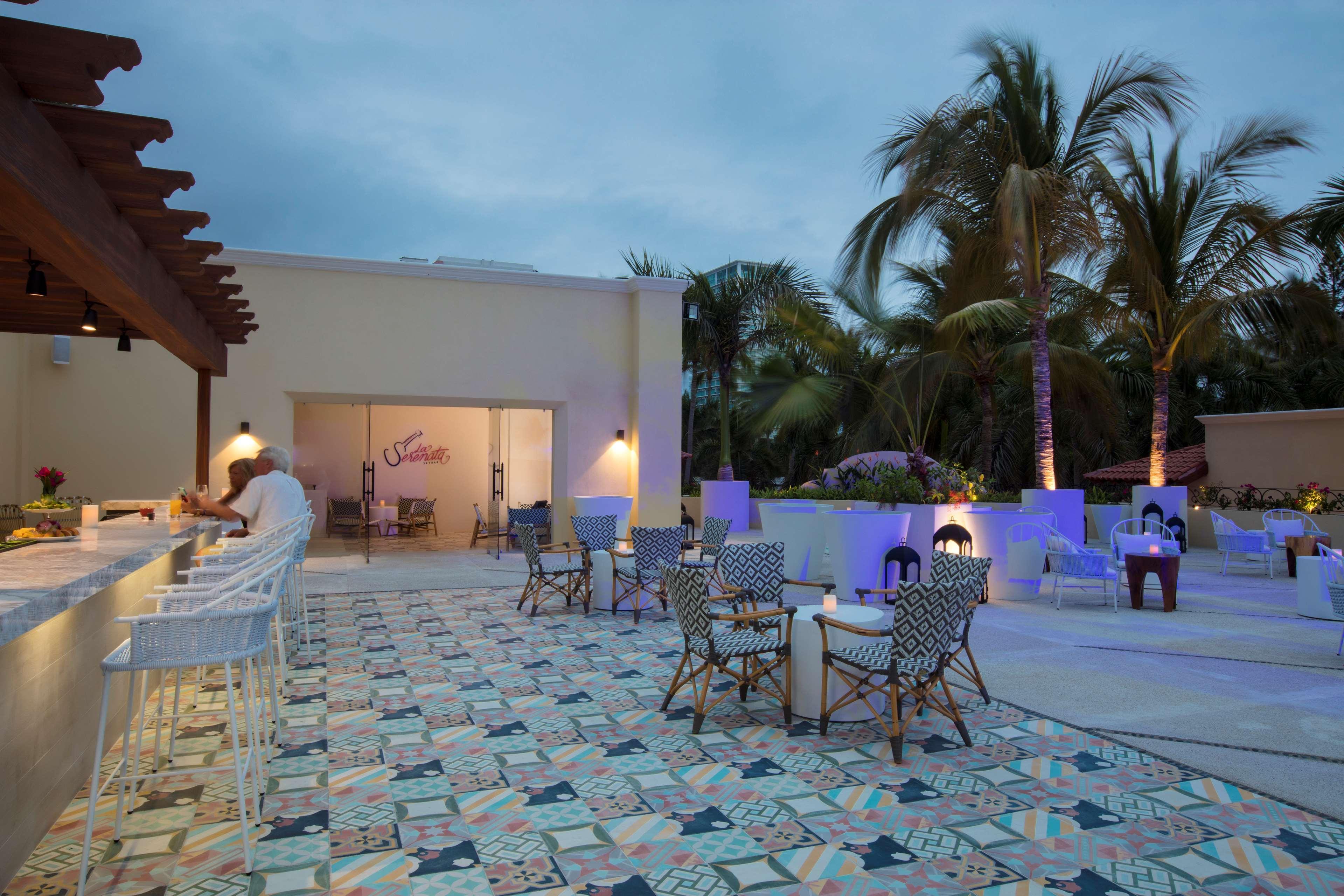 Resort Krystal Grand Puerto Vallarta