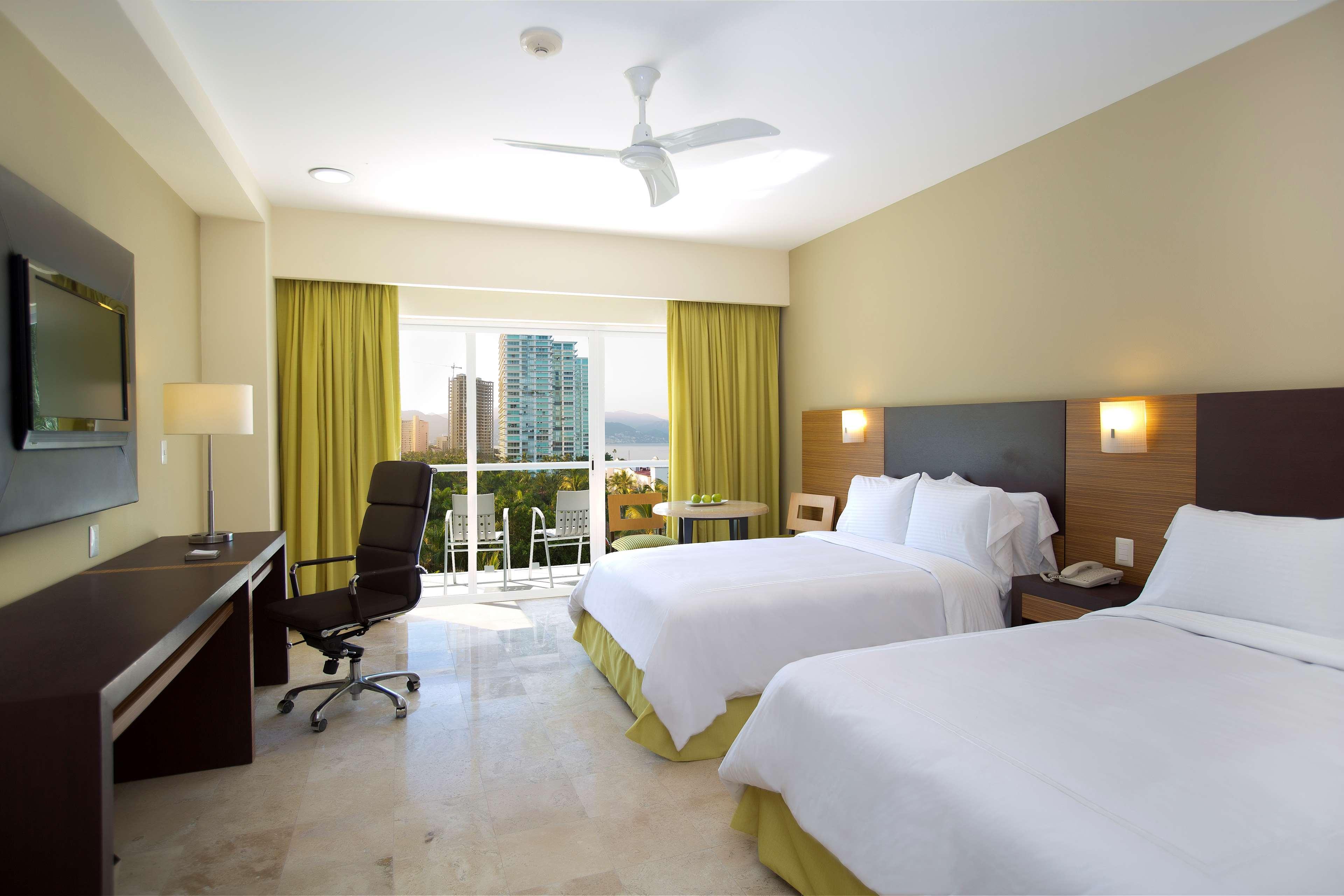 Krystal Grand 5*